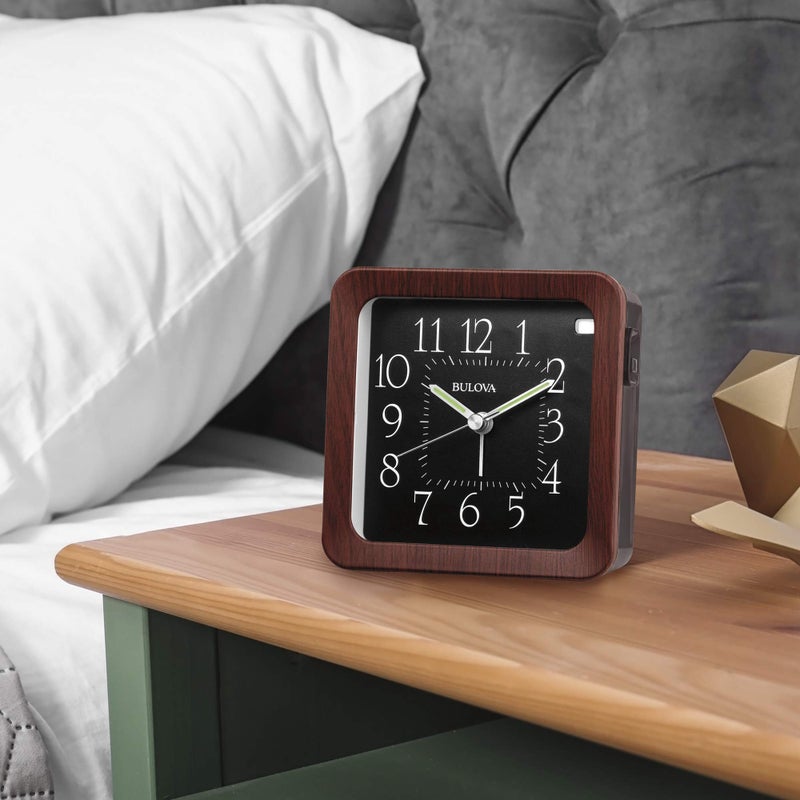Bulova B1870 Manor Alarm Clock - Image 3